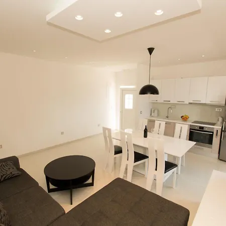 Matko's Oasis A1 3-zimmer-wohnung By Interhome Apartmán