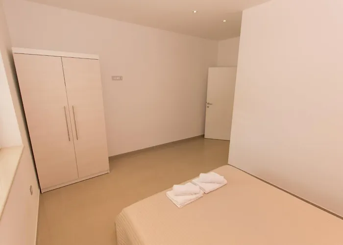 Matko's Oasis A1 3-zimmer-wohnung By Interhome * Брела